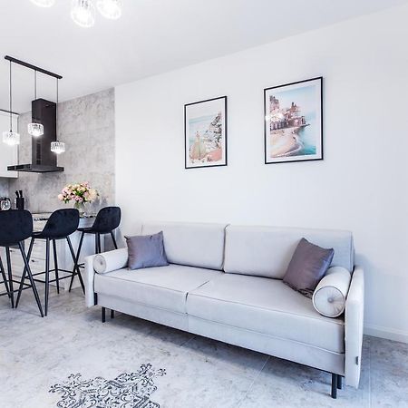 Apartament Roza Wiatrow Gizycko/Wilkasy Buitenkant foto